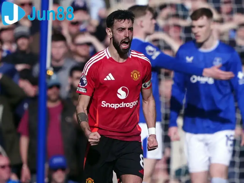Manchester United tiếp đón Everton trên sân nhà (Ảnh: Eurosport) Manchester United tiếp đón Everton trên sân nhà (Ảnh: Eurosport)